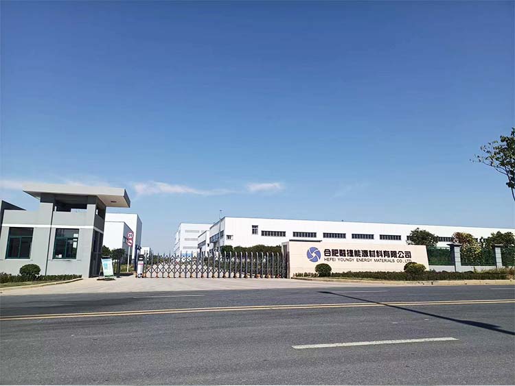 風淋室、貨淋室助力新能源無塵車間生產(chǎn)